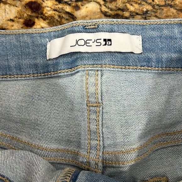 Joe’s Light Wash Distressed High Rise Straight Cropped Jeans Size 31 - Picture 4 of 10